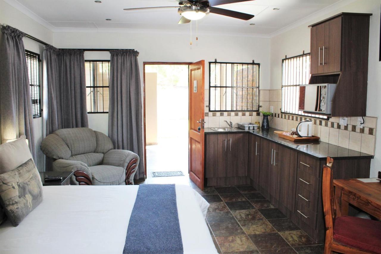 Ngwenya Boutique Hotel Lephalale Exterior foto